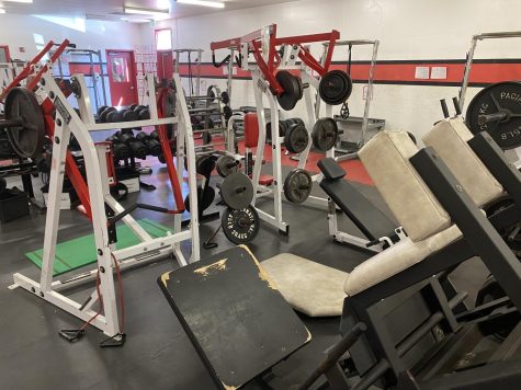 After 20 Long Years, the SRHS Weight Room Has a Fresh New Look